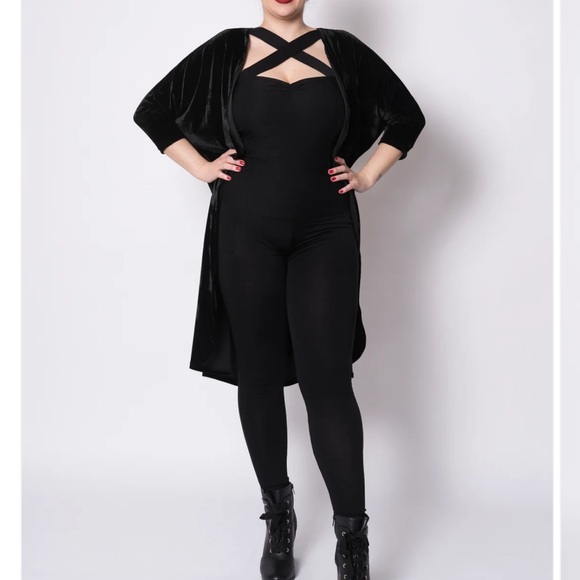 Putré Fashion Pants - Stretch Black Velvet Leggings/ Pants with HUGE Pockets